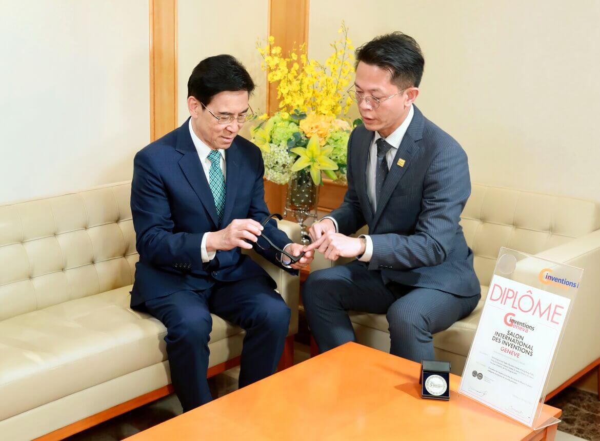 Hong Yip and THEi Collaborate to Win Silver Medal at the 51st International Exhibition of Inventions Geneva with "SafeGuard XR-Ai in Safety Management”