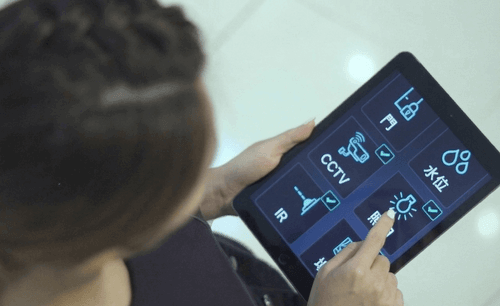 物联网 (IoT)